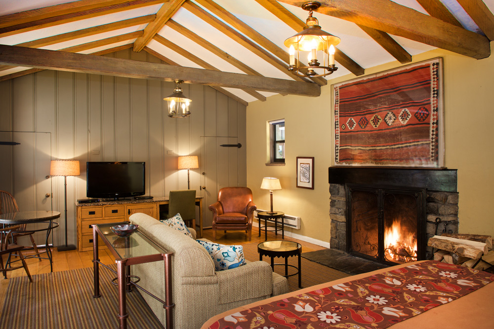 Featured Cottage Room with King Bed and Fireplace